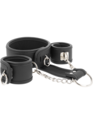 FETISH SUBMISSIVE - COLLIER ET MENOTTES EN CUIR VÉGAN AVEC DOUBLURE EN NOPRÈNE