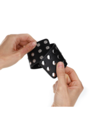 KINK - APPAREILS DE RETENUE POIGNETS AVEC FERMETURE PRESSION PLEINE DE RIVETS NOIR AJUSTABLE 19-24 CM X 5,5 CM